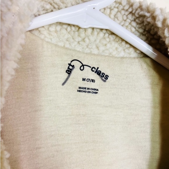 ART CLASS Sherpa Teddy Jean Style Jacket Ivory Colored Button Closure Size M 7/8 - Picture 5 of 6